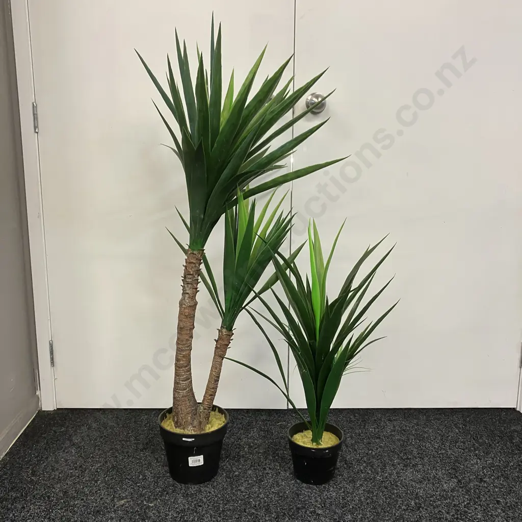 Yucca With Pot 120cm & Yucca With Pot 75cm - Artificial Plants Image 1++