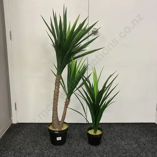 Yucca With Pot 120cm & Yucca With Pot 75cm - Artificial Plants