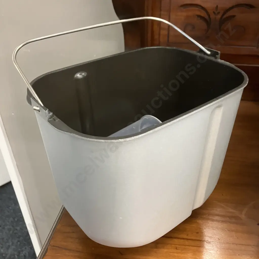 Panasonic SD-2501WST Automatic Breadmaker Image 1++