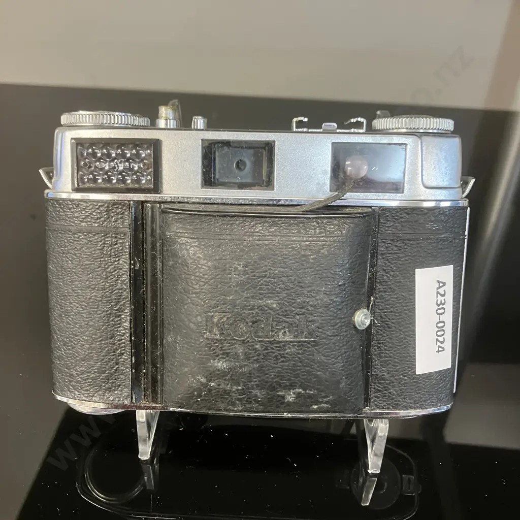 German Made Kodak Retina III C Foldable Rangefinder With f:2.0/50mm Schneider-Kreuznach Retina-Xenon C Lens, 1950s Image 1++