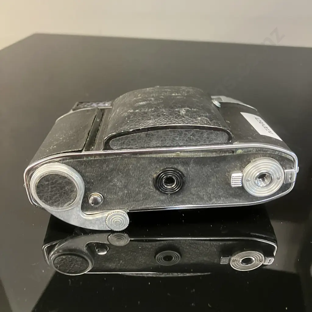 German Made Kodak Retina III C Foldable Rangefinder With f:2.0/50mm Schneider-Kreuznach Retina-Xenon C Lens, 1950s Image 1++