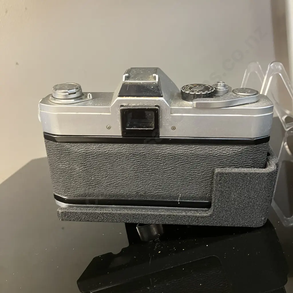 Canon Model FT QL 35mm SLR Camera (#588318) With Canon FL 50mm f1.4 Lens (#228048) JAPAN 1956 Image 1++