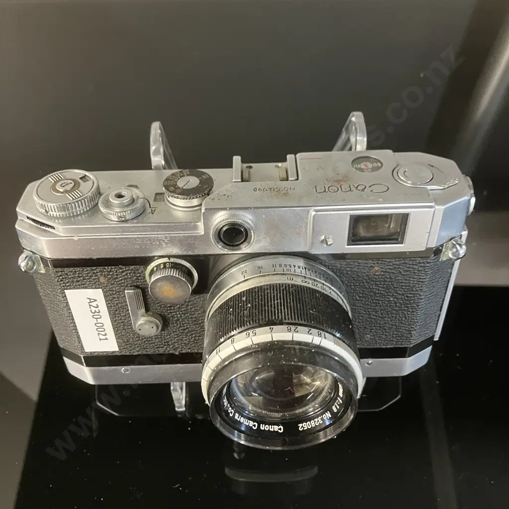 Canon Model VT (#514008) 35mm Rangefinder With Canon 50mm F1.8 Leica Screw Mount Lens (#328052) from Japan - 1956 Image 1++