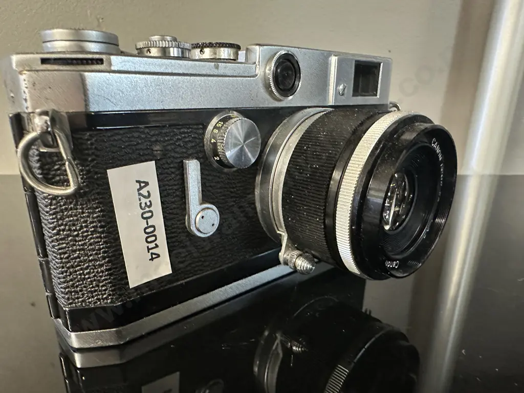 Canon Model VL2 (#566481) 35mm Rangefinder With Canon 50mm F2.8 Leica Screw Mount Lens (#28905) from Japan - 1958 Image 1++