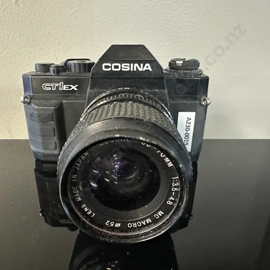 Vintage Cosina CT1EX 35mm Camera (#80826483) with Cosina 35-70mm f/3.5-4.8 MC Macro Lens - Japan
