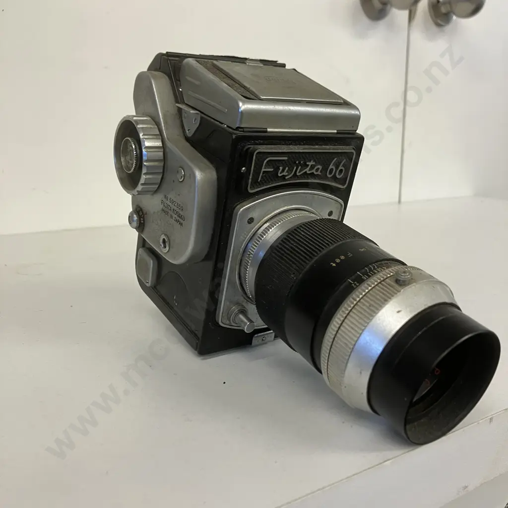 RARE FUJITA 66 Model SL 6x6 SLR Medium Format Film Camera (#592359) with Fujita 150mm F4 P.C. Lens (#20565) 1958 Image 1++