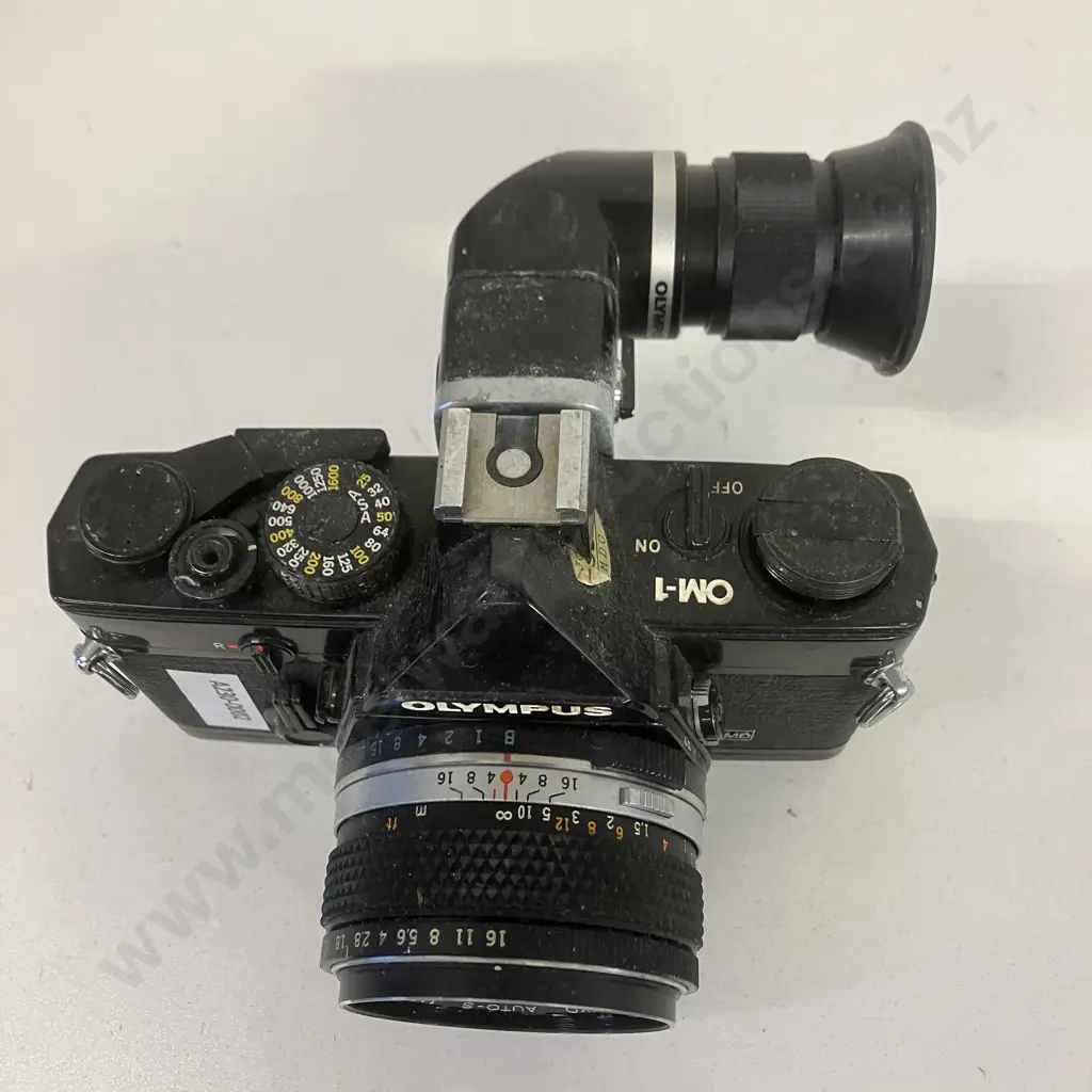 Olympus OM-1 Black 35mm SLR Camera, Varimagni Right Angle View Finder 1.2x 2.5x, F.Zuiko Auto-S 50mm f/1.8 Lens - Japan Image 1++