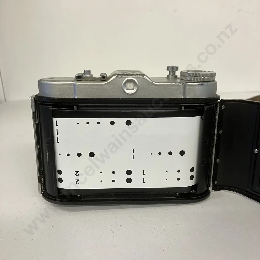 German Franka Solida Record Bellows Camera, Spezial - Objektiv 1:8 - 80 mm Lens & Case "Made In Germany US-Zone" 1940s Image 1++