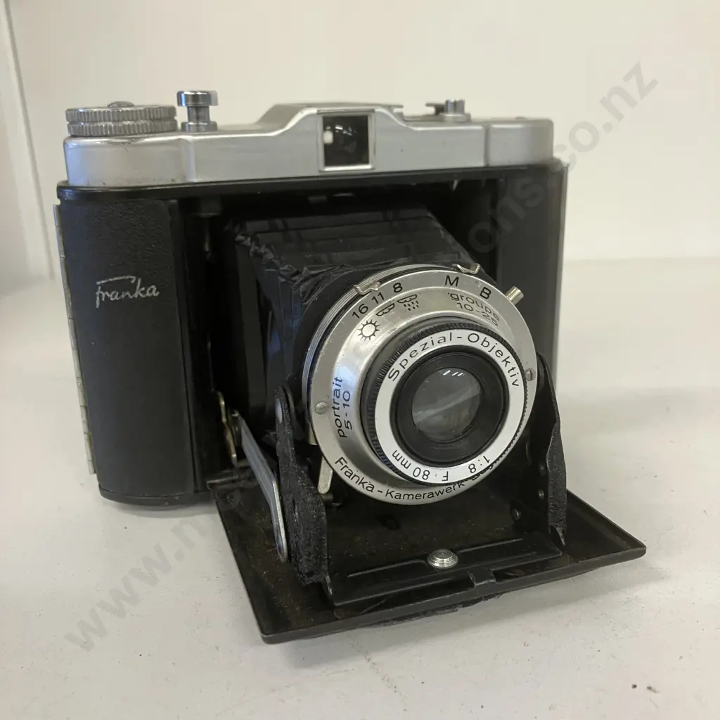 German Franka Solida Record Bellows Camera, Spezial - Objektiv 1:8 - 80 mm Lens & Case "Made In Germany US-Zone" 1940s Image 1++