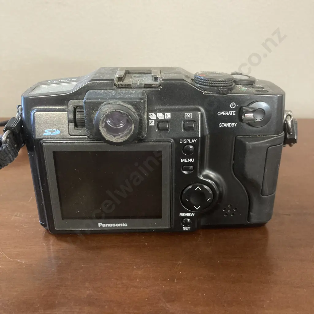 Panasonic Lumix DMC-LC5 Leica Lens Digital Camera Image 1++