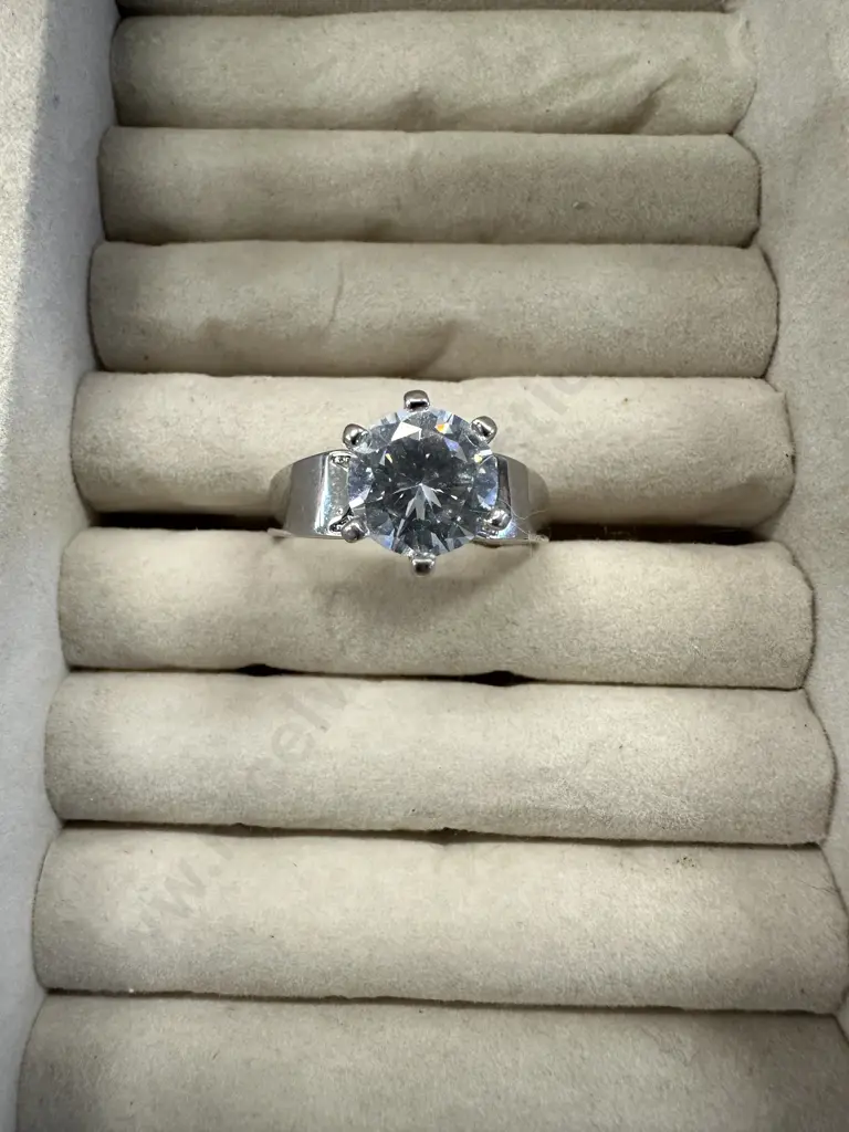 Large Stamped 925 Ring With Clear Stone Image 1++