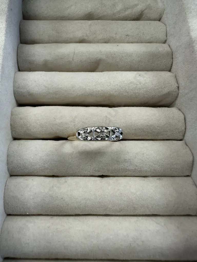 Stamped Ring Gold With Small Clear Stones Diamonds ? Image 1++