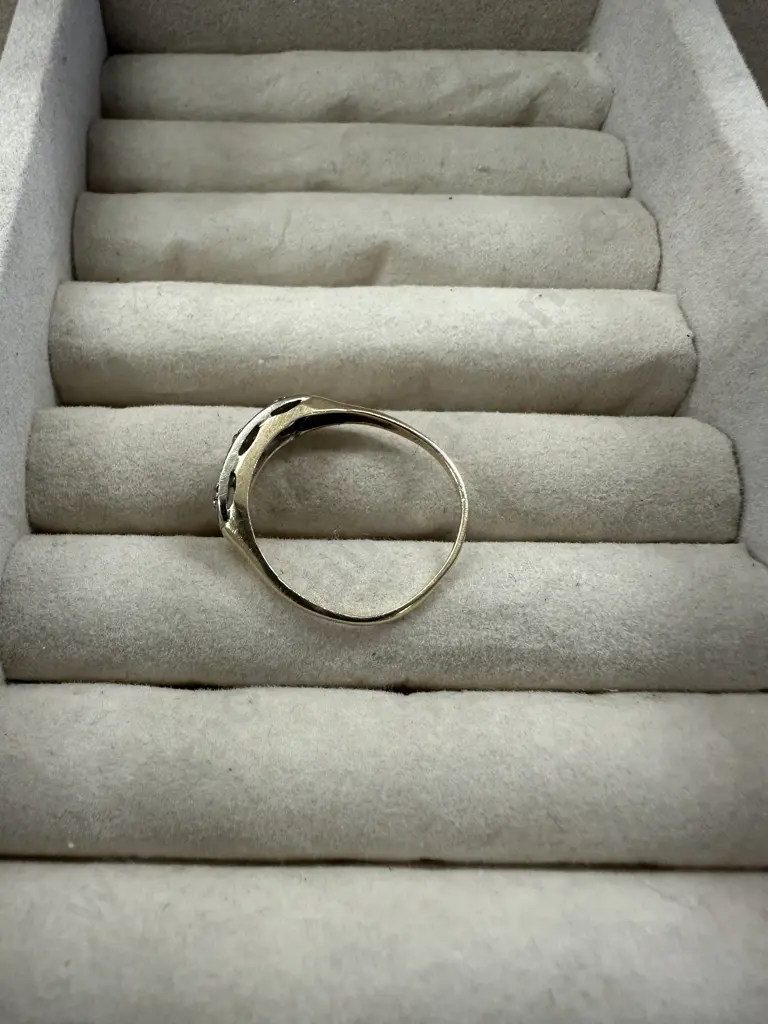 Stamped Ring Gold With Small Clear Stones Diamonds ? Image 1++