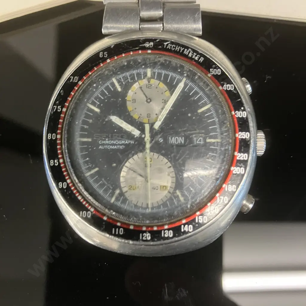 Seiko Ufo Chronograph 6138-0011 In Vintage Condition With Original Instructions & Guarantee Booklet (1975) Image 1++