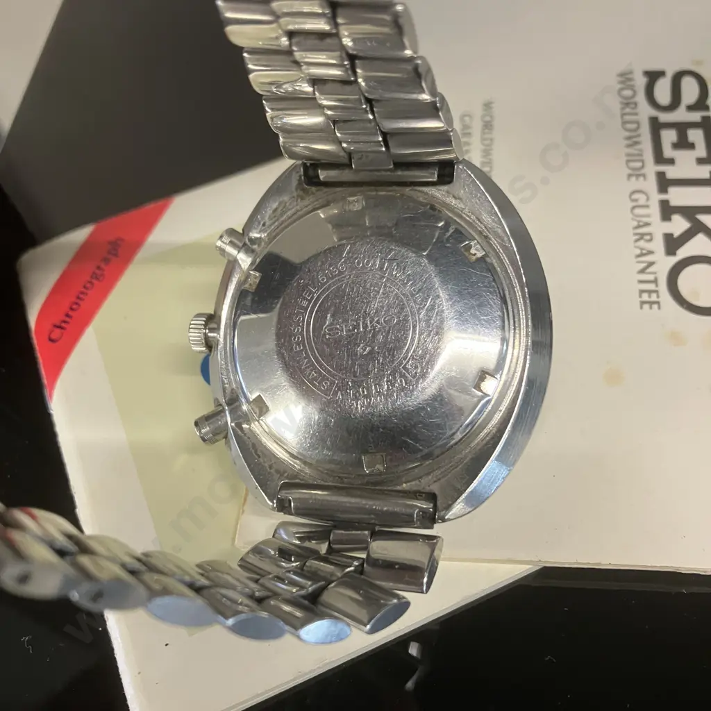 Seiko Ufo Chronograph 6138-0011 In Vintage Condition With Original Instructions & Guarantee Booklet (1975) Image 1++