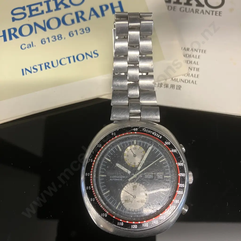 Seiko Ufo Chronograph 6138-0011 In Vintage Condition With Original Instructions & Guarantee Booklet (1975) Image 1++