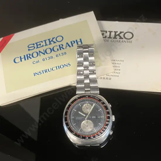 Seiko Ufo Chronograph 6138-0011 In Vintage Condition With Original Instructions & Guarantee Booklet (1975)