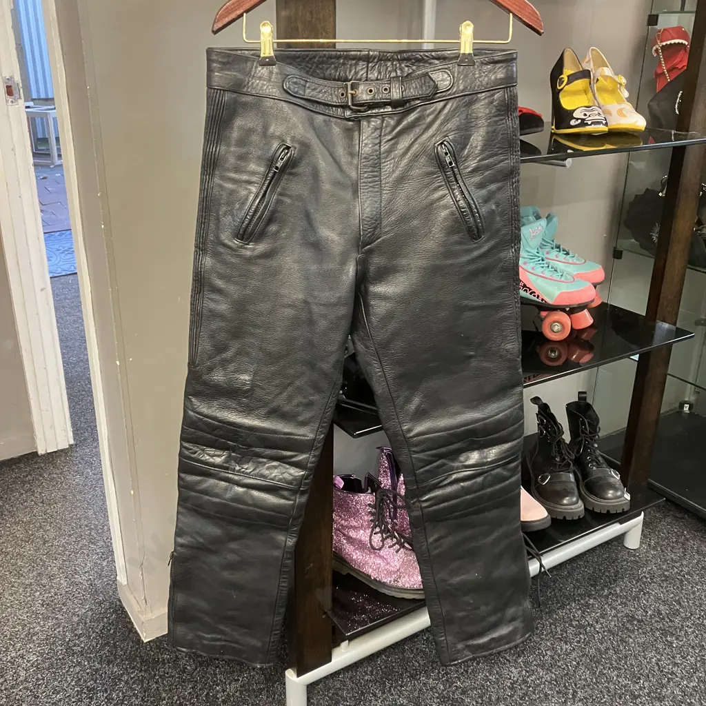 Armour-Tech Black Leather  Motorbike Pants - Size 34 Image 1++