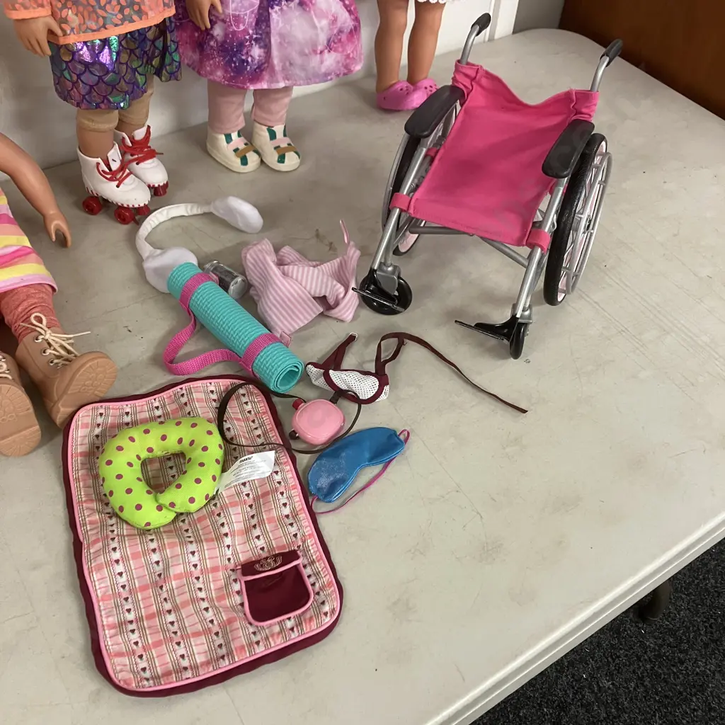 Six Our Generation Dolls, Poseable 20" Horse, Salon Chair, Clothes & Accessories, Wheelchair Image 1++