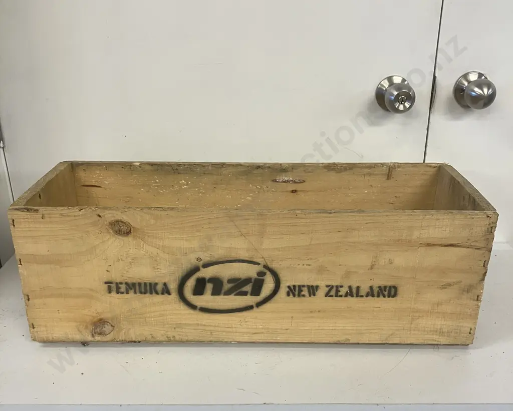 Wooden Temuka NZI New Zealand Box. H21.5 W64 D22.5cm Image 1++