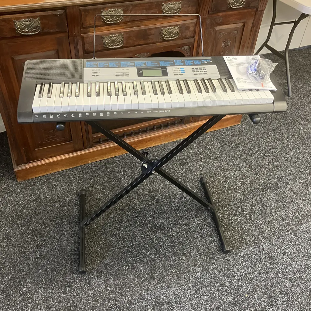 CASIO LK-136 Portable Keyboard with Illuminated Keys, Stand & Manual Image 1++