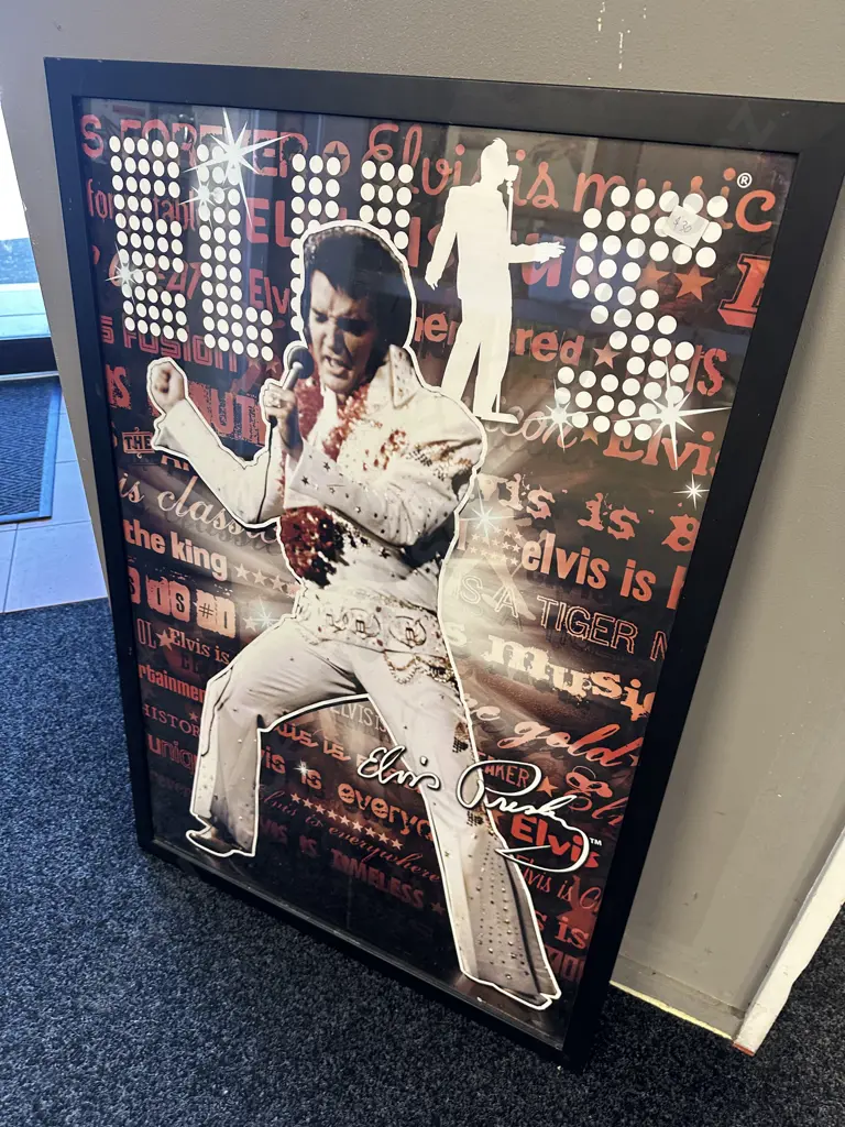 Framed Poster Of Elvis Presley H97,W66cm. Image 1++