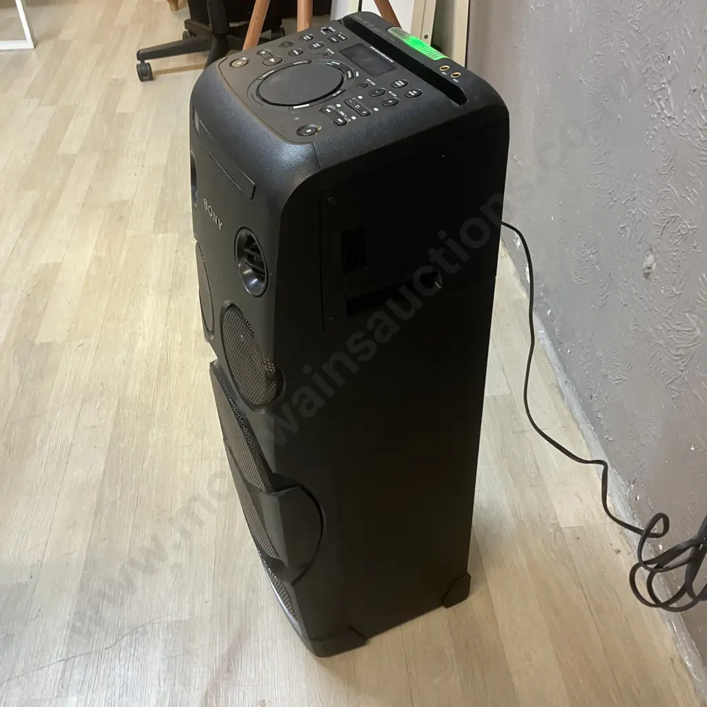 Sony MHC-44D Personal Portable Party System / High Power Home Audio System with BLUETOOTH Image 1++