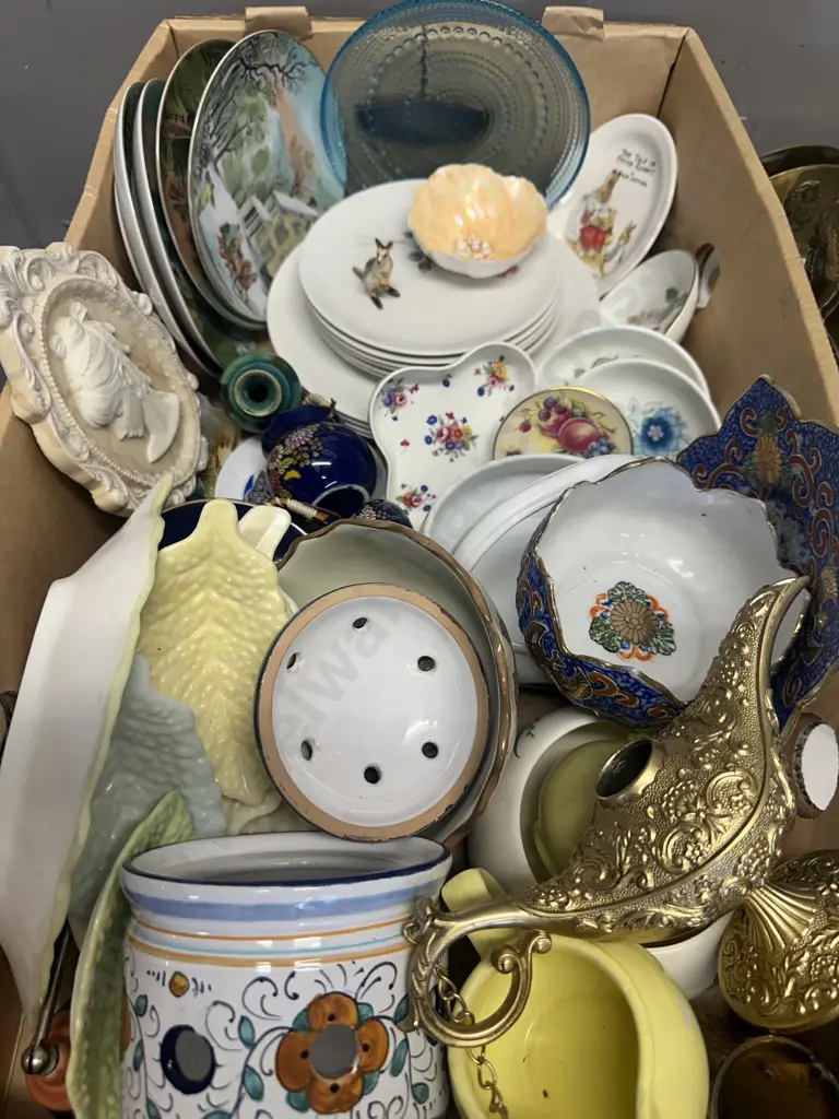 Box Lot China Items Image 1++