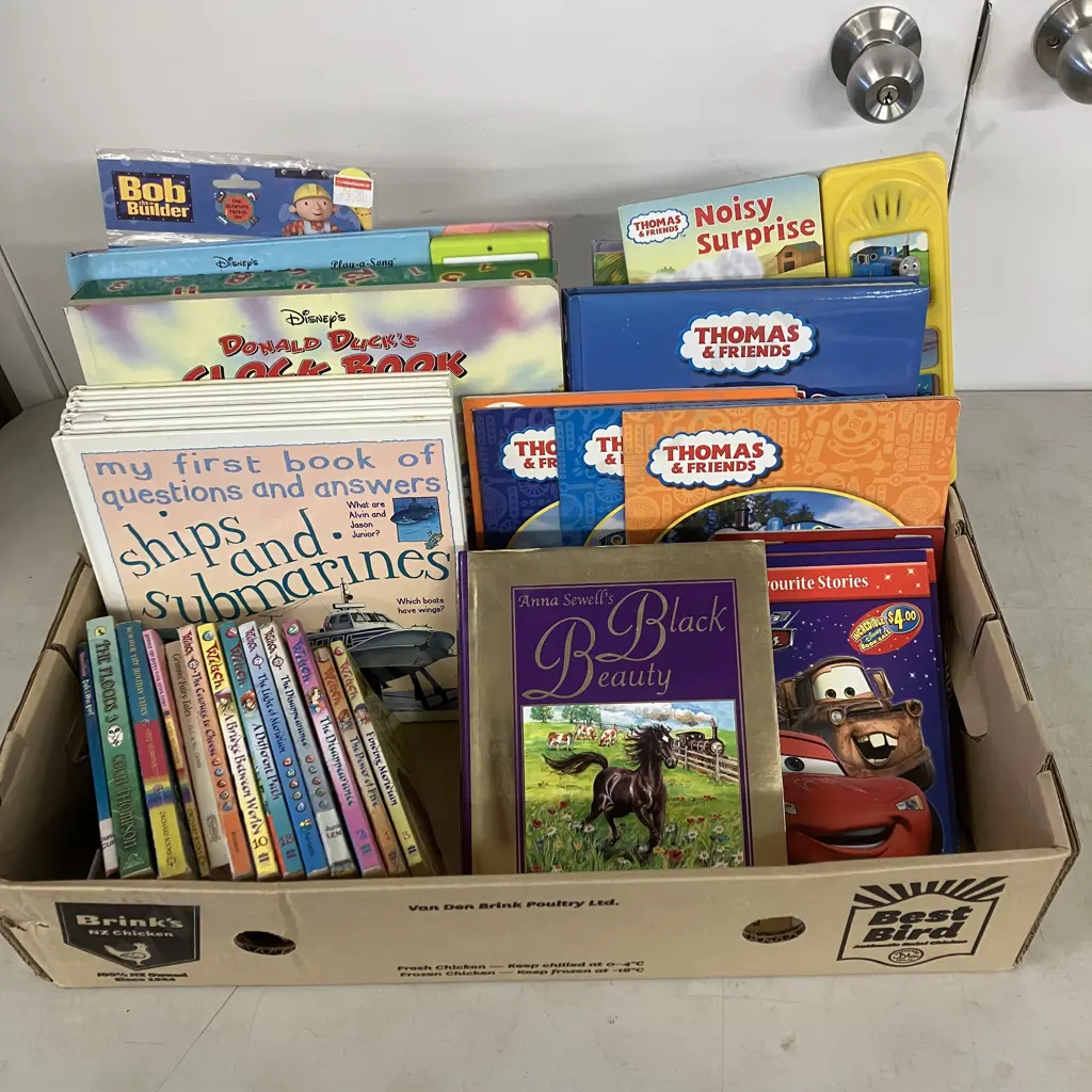 Box lot Assorted Books Image 1++