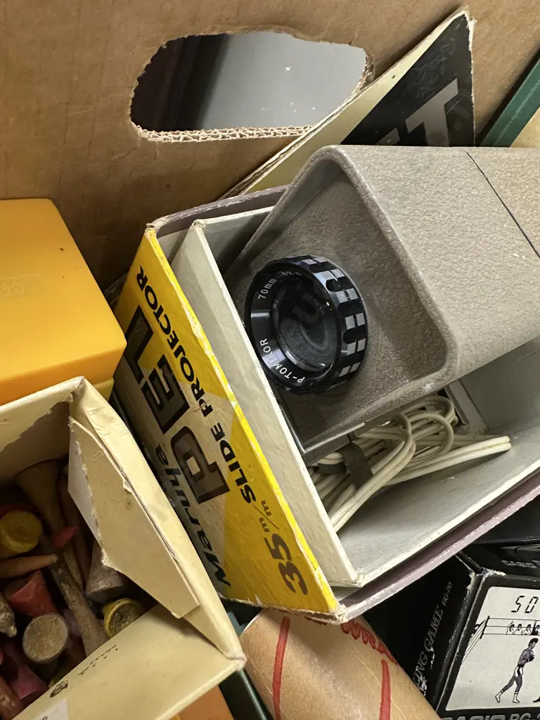 Vintage Items Including Maruya Slide Projector, Coloured Slides NZ Scenery Etc Image 1++