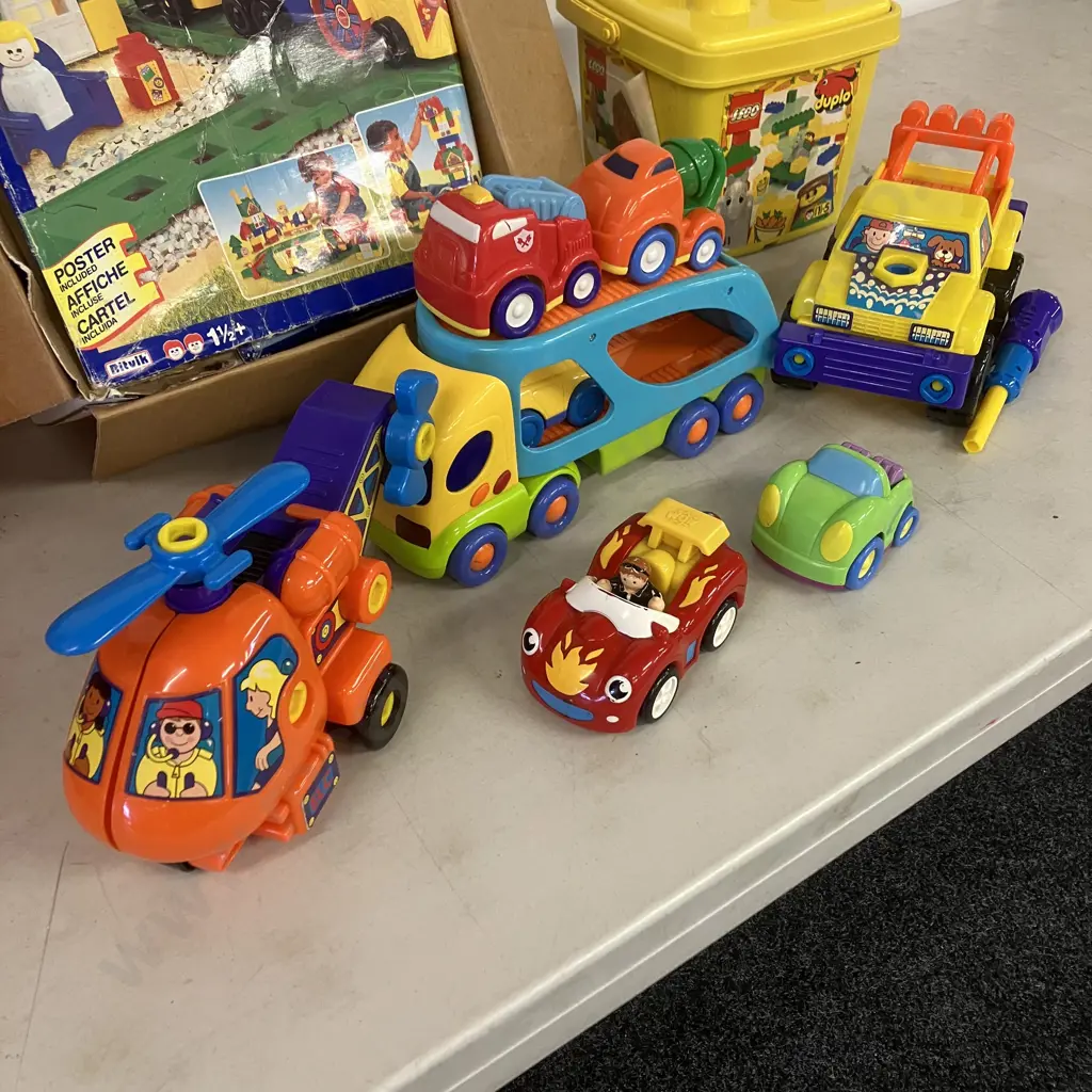 Mega Bloks, Duplo, Early Learning Center Etc Kids Toys & Playsets Image 1++