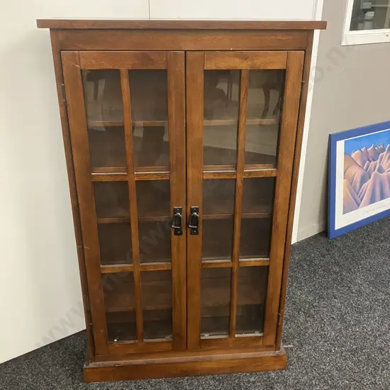 Mission Style Oak Curio Cabinet, 4 Adjustable Shelves, 2 Glass Doors, Wrought Handles. H115 W70 D20cm