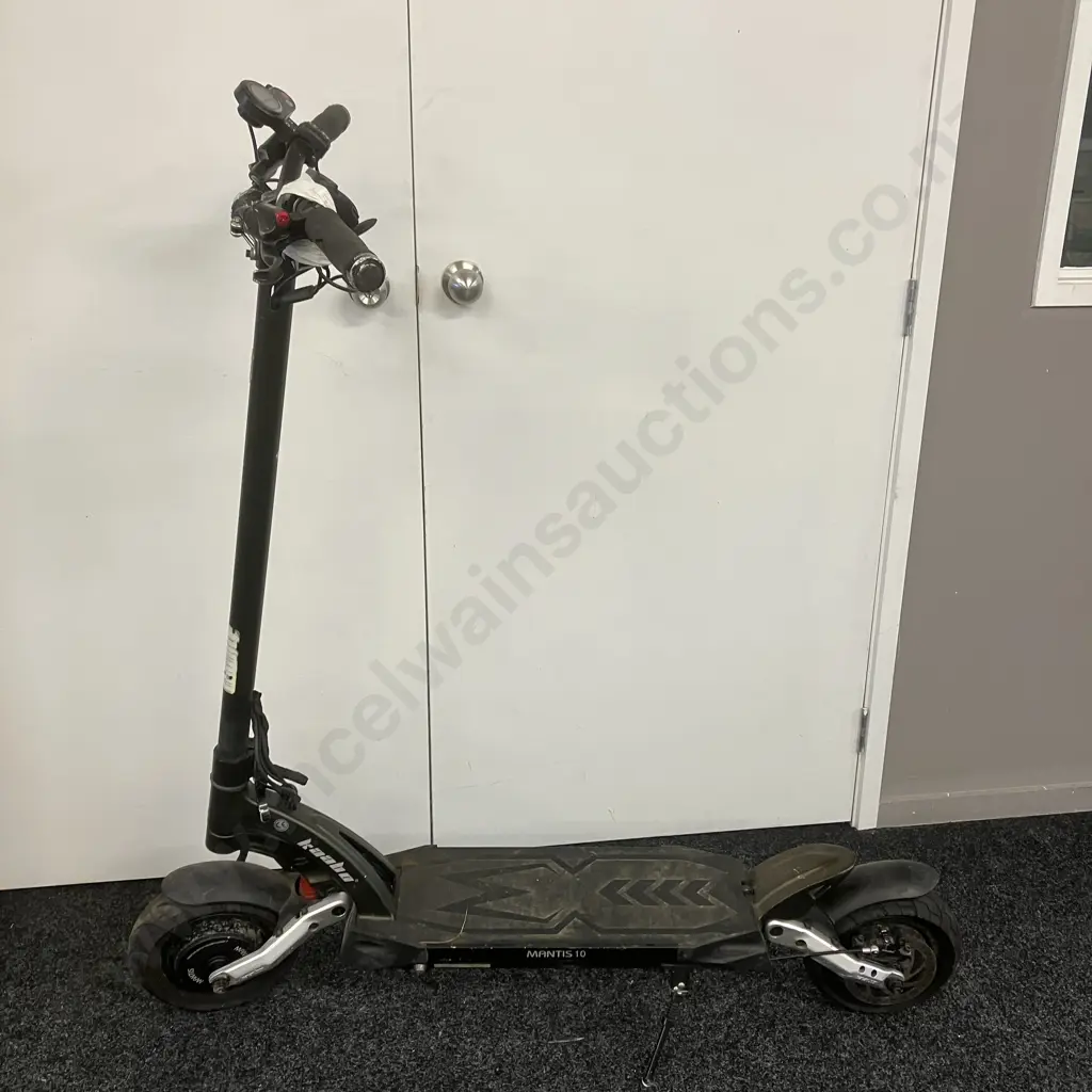 Kaabo Mantis 10 Electric Scooter Image 1++