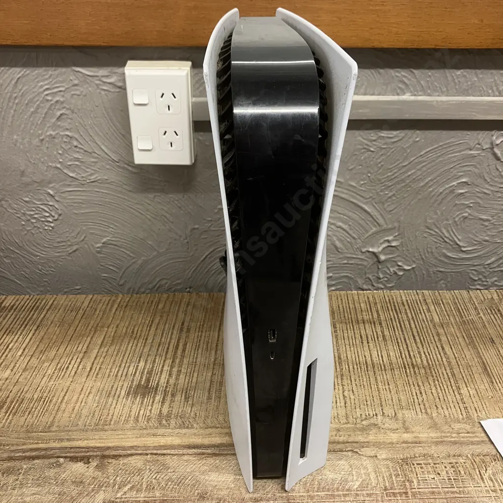 Sony Playstation 5 Model CFl-1002A (Sold As-Is Where Is) With Gran Turismo 7 Disc. Ser No. F10B019K411374900 Image 1++