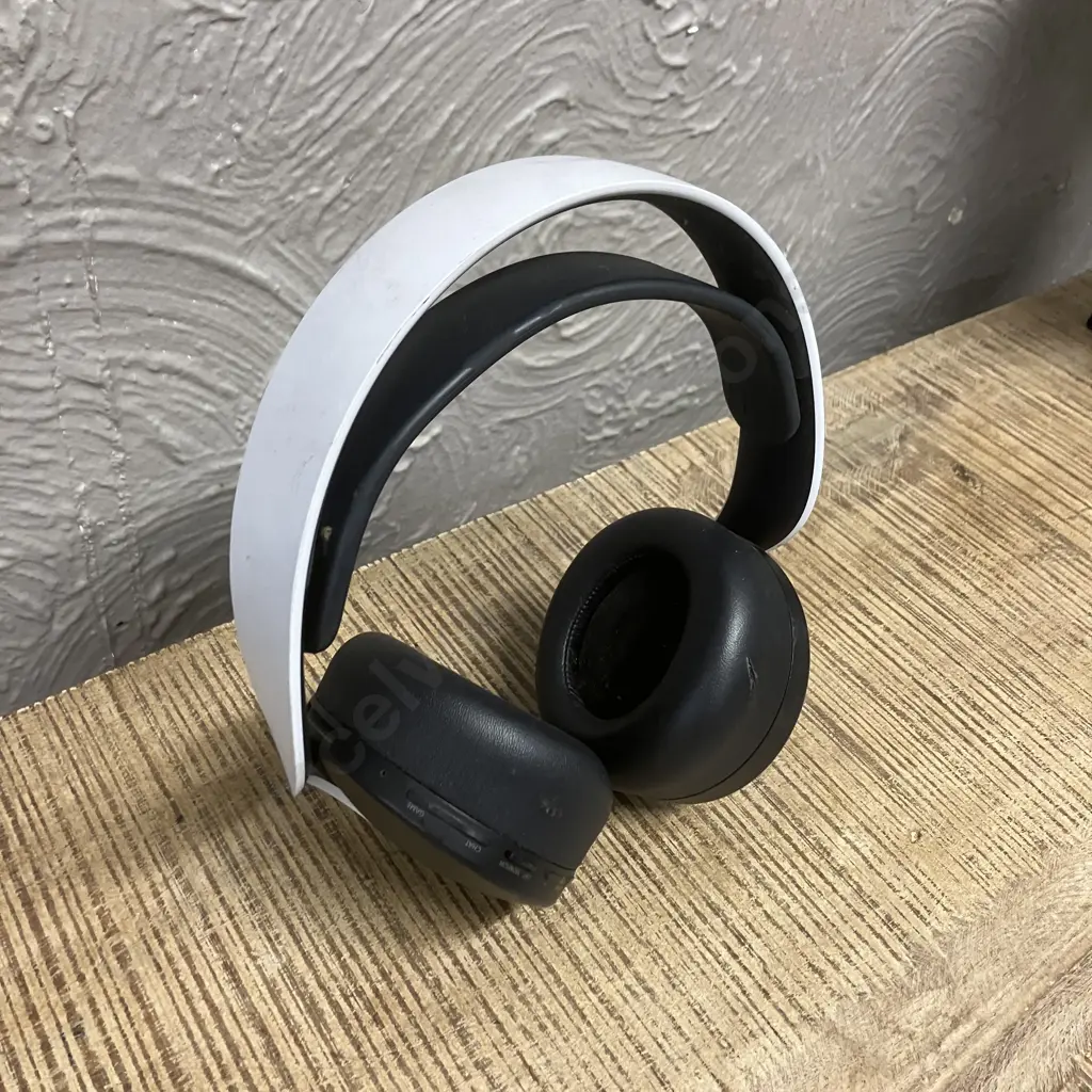 Sony PS5 Pulse Gaming Headphones Image 1++