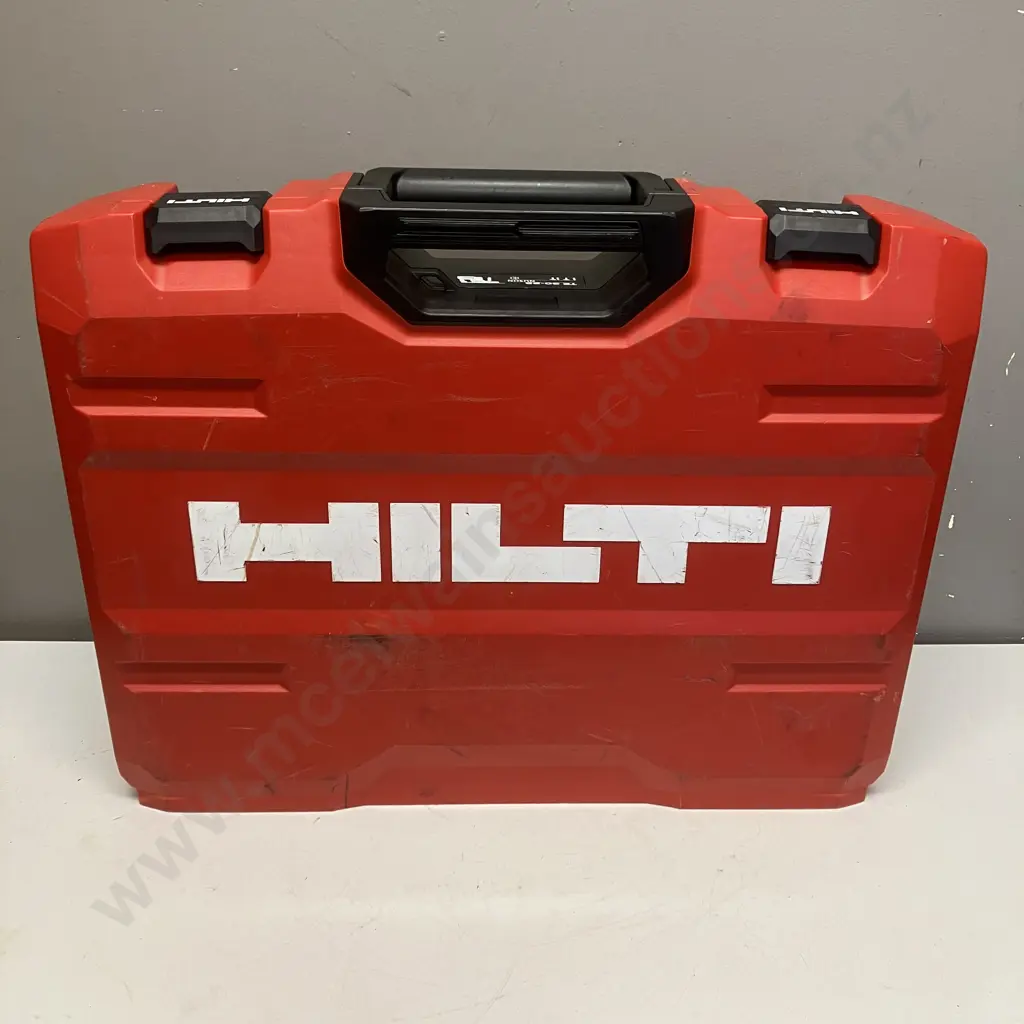 Hilti TE 30-22 Cordless Rotary Hammer, 2 x Hilti B22-255 Batteries, Hilti C 8-22 Nuron Ultimate Charger In Moulded Case Image 1++