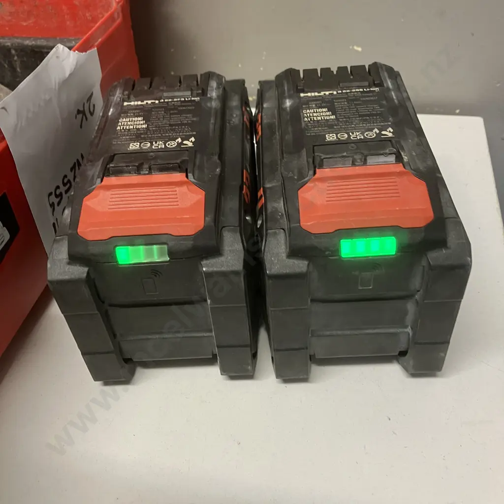 Hilti TE 30-22 Cordless Rotary Hammer, 2 x Hilti B22-255 Batteries, Hilti C 8-22 Nuron Ultimate Charger In Moulded Case Image 1++