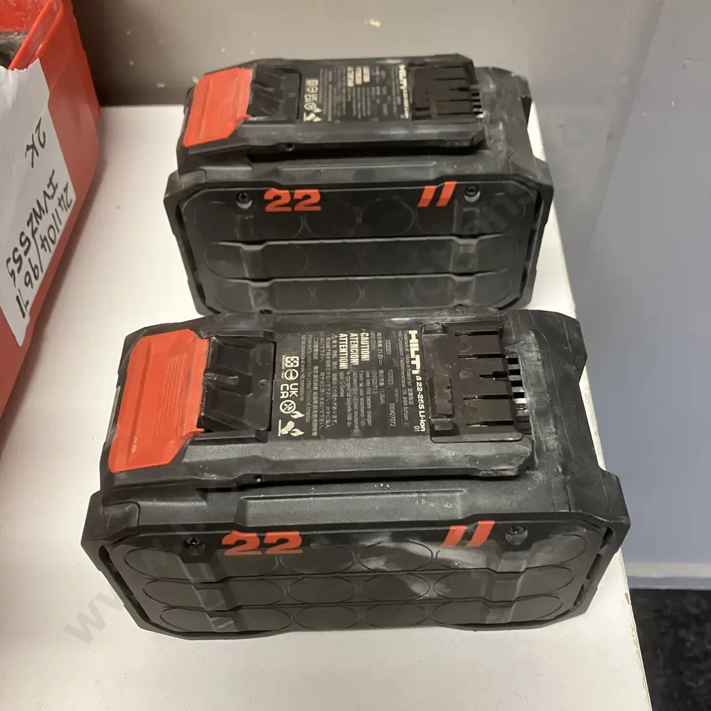 Hilti TE 30-22 Cordless Rotary Hammer, 2 x Hilti B22-255 Batteries, Hilti C 8-22 Nuron Ultimate Charger In Moulded Case Image 1++