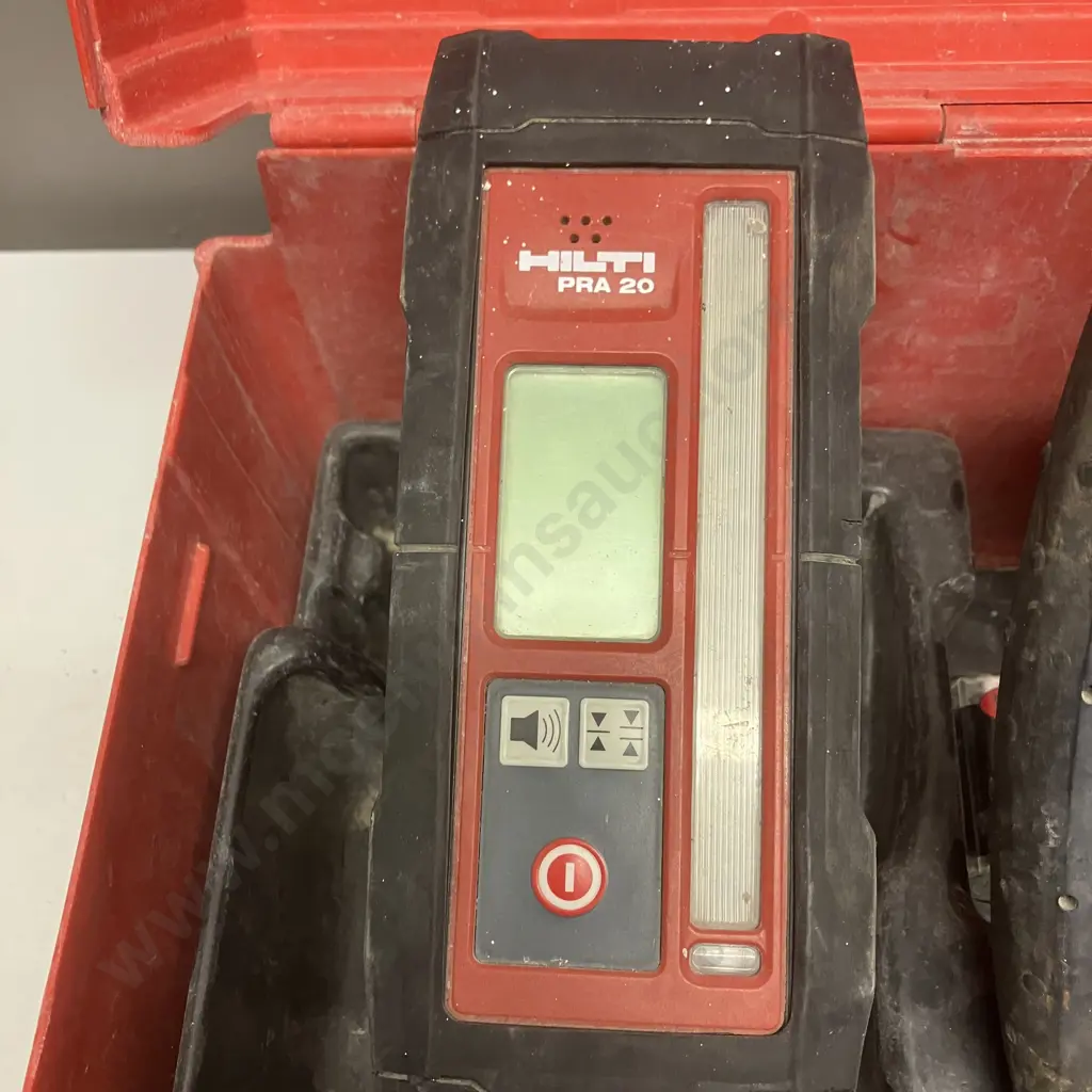 Hilti PR 20 Rotary Laser Level With Hilti PRA 20 Laser Receiver In Moulded Case Image 1++