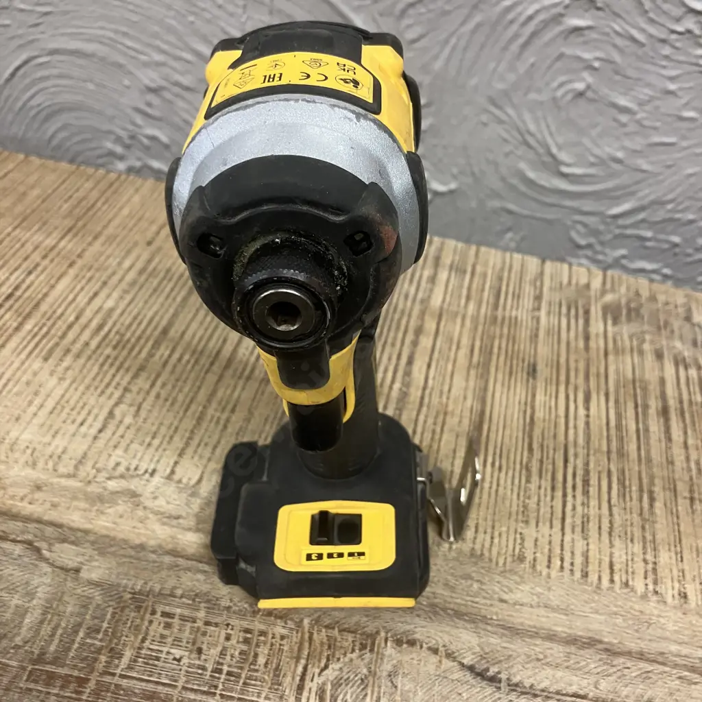 DeWalt DCF850 18V XR Brushless 3 Speed Compact Impact Driver (Skin Only) Image 1++
