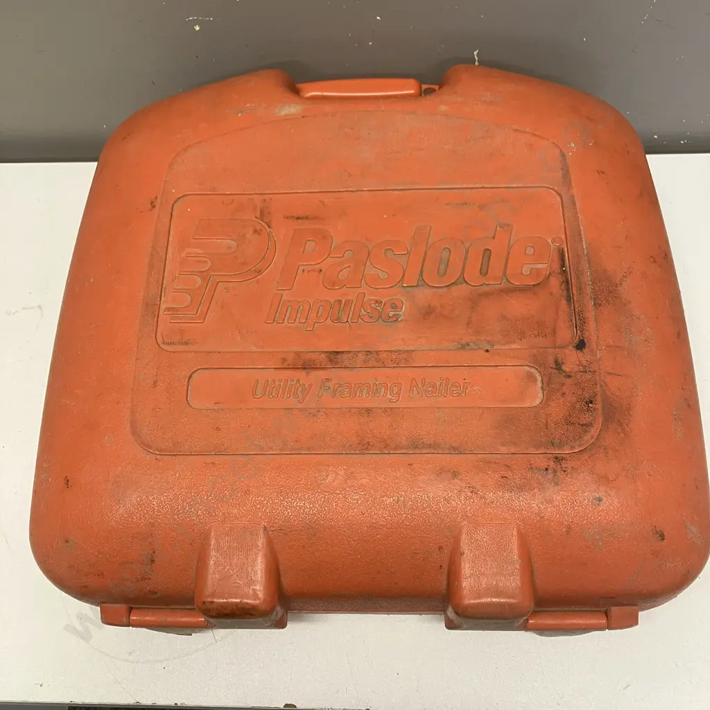 Paslode Impulse Nail Gun, Batteries, Charger In Moulded Case Image 1++