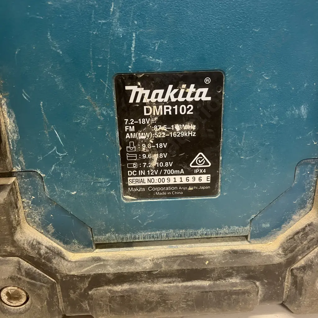 Makita DMR102 Cordless Jobsite Radio Skin Only Image 1++