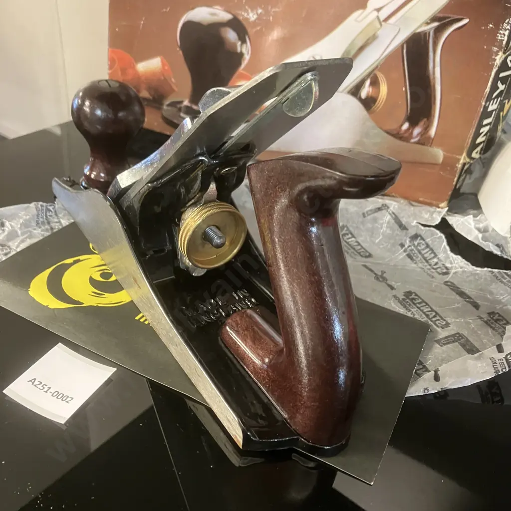New Vintage STANLEY No.4 BAILEY Smoothing Bench Plane Made in England With Original Box Image 1++