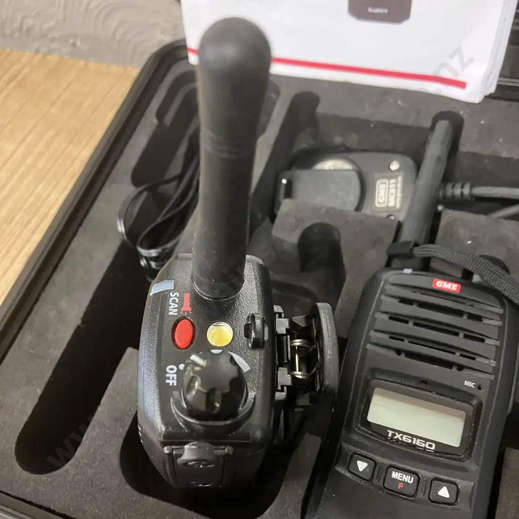 Pair of GME 5/1 Watt UHF CB Handheld Radios In Moulded Case - TX6160 With MC011 Radio Speaker Microphones (No Charger) Image 1++