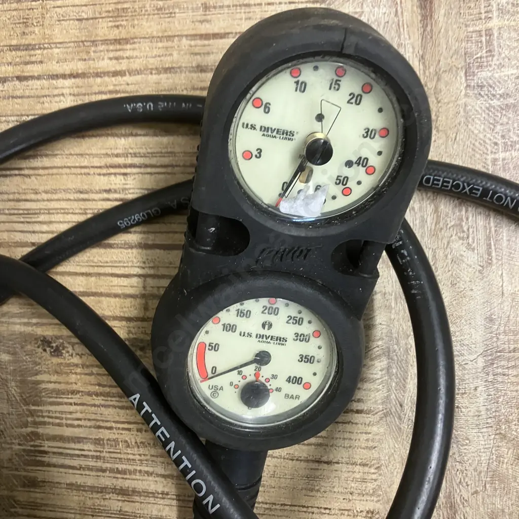 US Divers Conshelf 22 Regulator With US Divers Octo, Aqua-Lung Pivot 3 Gauge Console & Regulator Image 1++