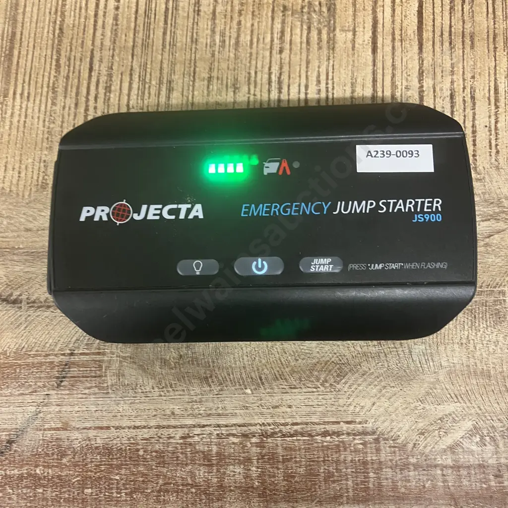 Projecta 12V Lithium Emergency Jump Starter 900A JS900 (Unit Only No Clamps Or Leads) Image 1++