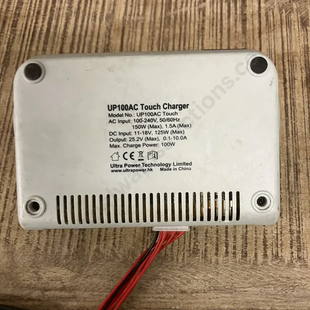 ULTRAPOWER UP100AC Touch 100W Multifunction Charger/ Discharger (Incomplete) Image 1++