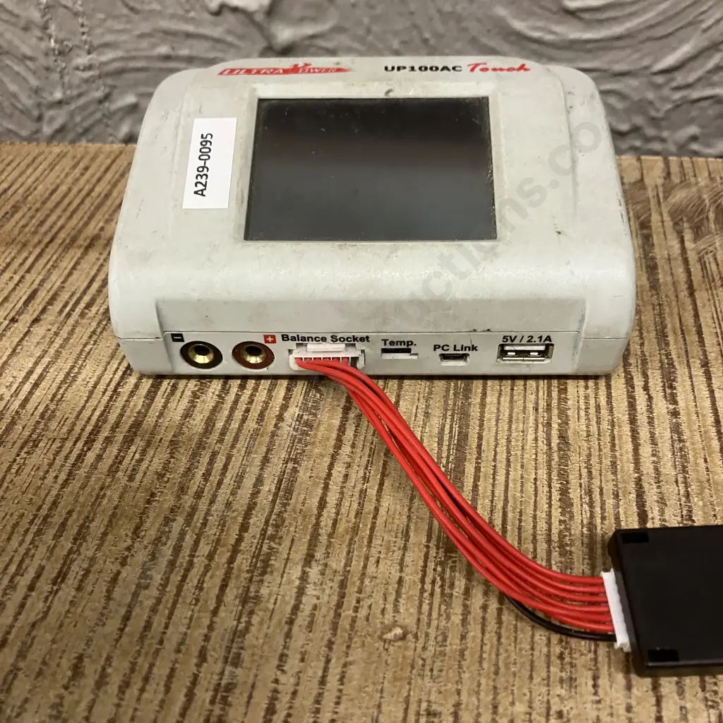ULTRAPOWER UP100AC Touch 100W Multifunction Charger/ Discharger (Incomplete) Image 1++