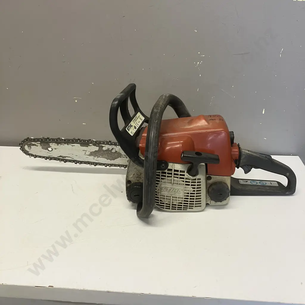 Stihl 017 Chainsaw Image 1++