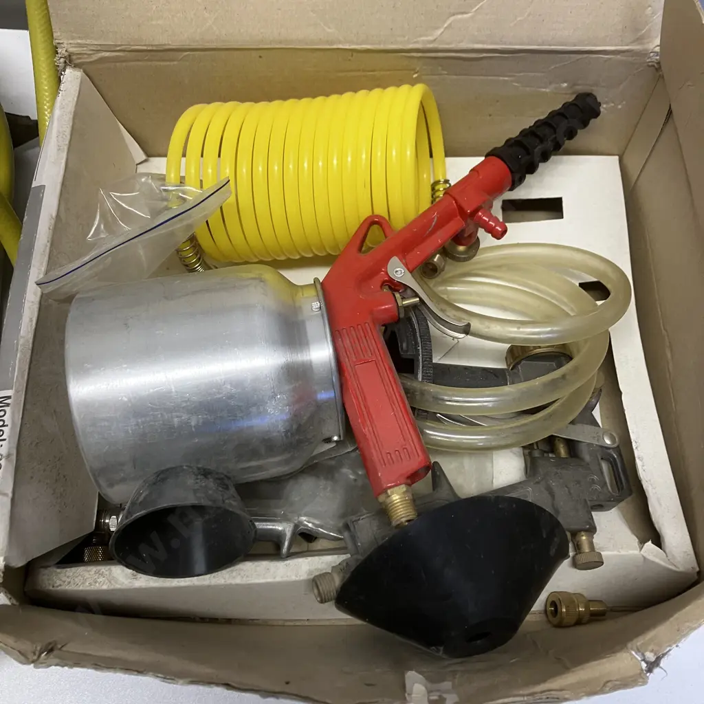 Air Tools Kit & Air Hose With Air Staple Gun Image 1++
